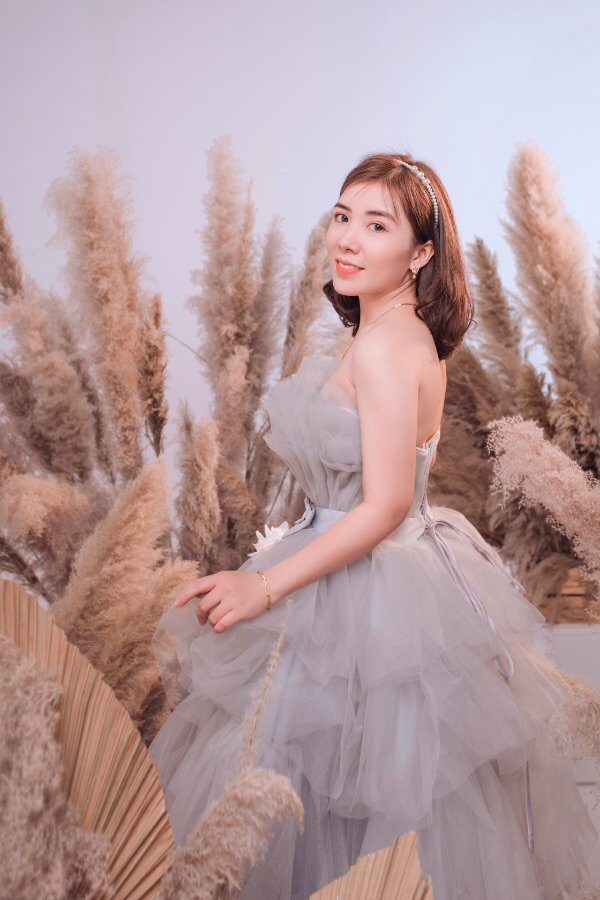 NGUYỄN THỊ HUÊ, HUÊ THỊ, NGUYỄN THỊ THU